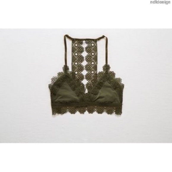 aerie Other - Aerie bralette army green sz M A/B cup